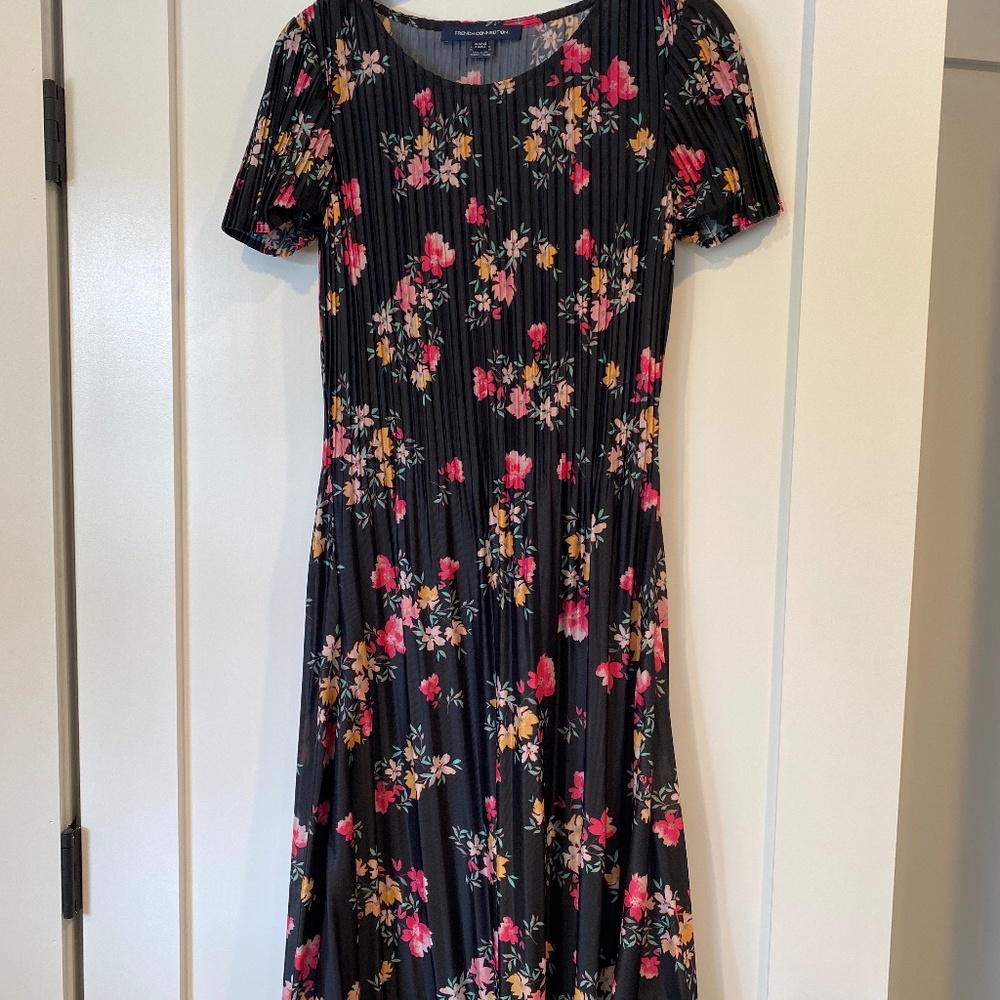 French Connection MIDI Dress Floral Sz 2
